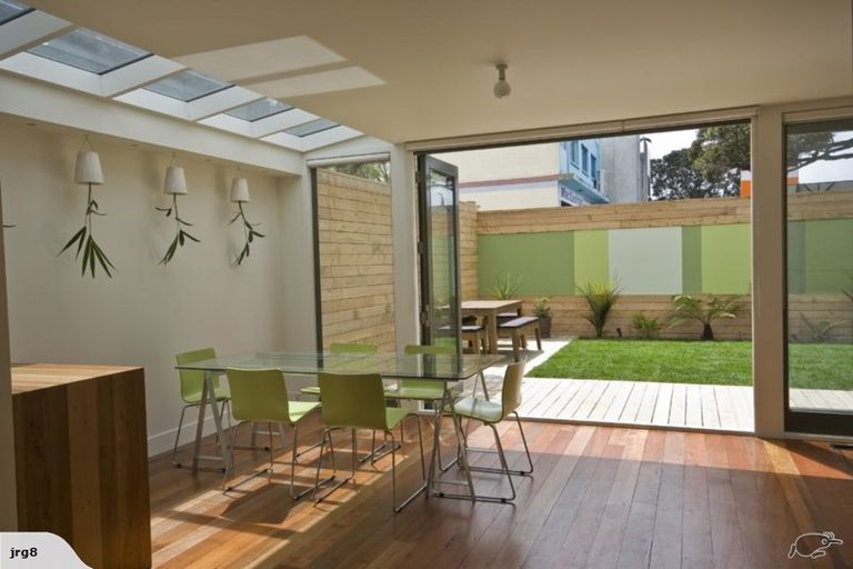 Photo of property in 110 Abel Smith Street, Te Aro, Wellington, 6011