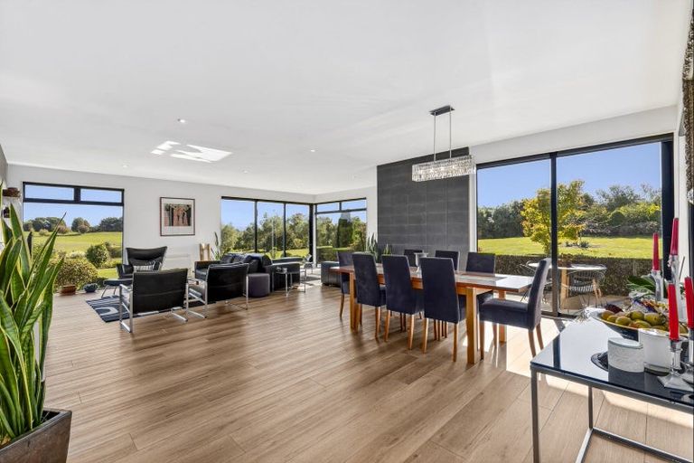 Photo of property in 55 Petra Way, Upper Moutere, 7173