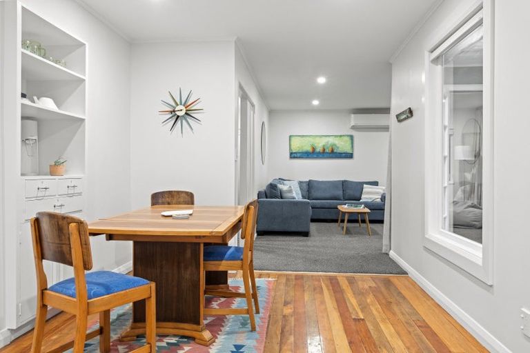 Photo of property in 5 Tainui Street, Raumati Beach, Paraparaumu, 5032