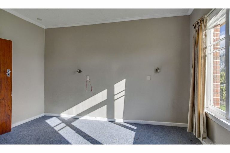 Photo of property in 16 Saint George Street, Watlington, Timaru, 7910