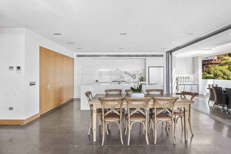 Photo of property in 71 Cliffs Road, Saint Clair, Dunedin, 9012