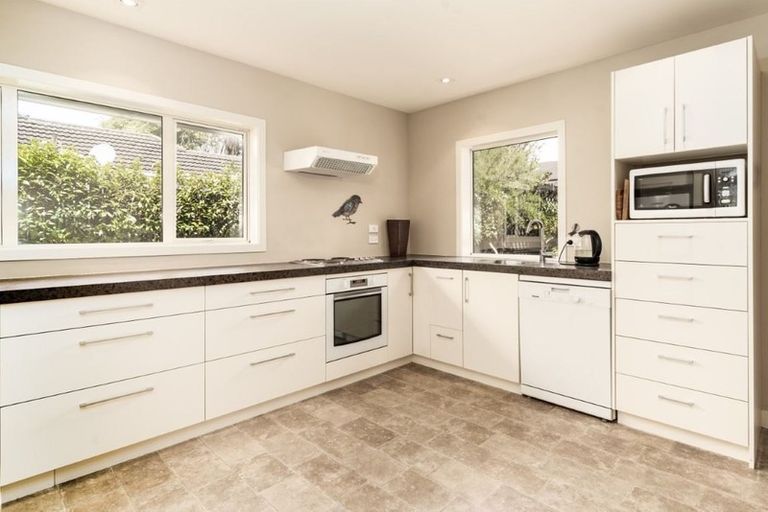 Photo of property in 67 Hamilton Avenue, Ilam, Christchurch, 8041