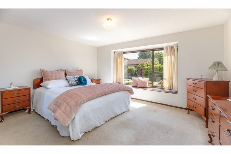 Photo of property in 24 Lodge Place, Ilam, Christchurch, 8041
