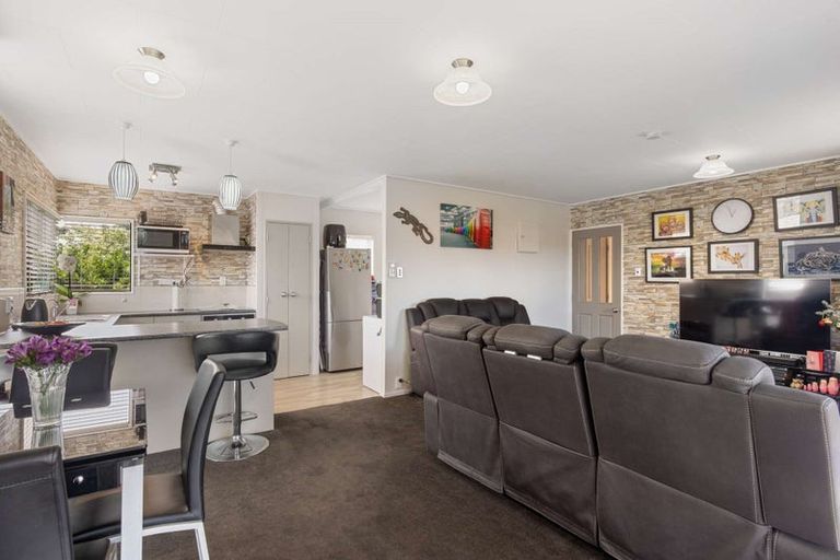 Photo of property in 11b Wallace Crescent, Glenholme, Rotorua, 3010