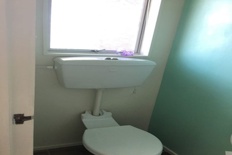 Photo of property in 96 Mountbatten Avenue, Hillcrest, Auckland, 0627