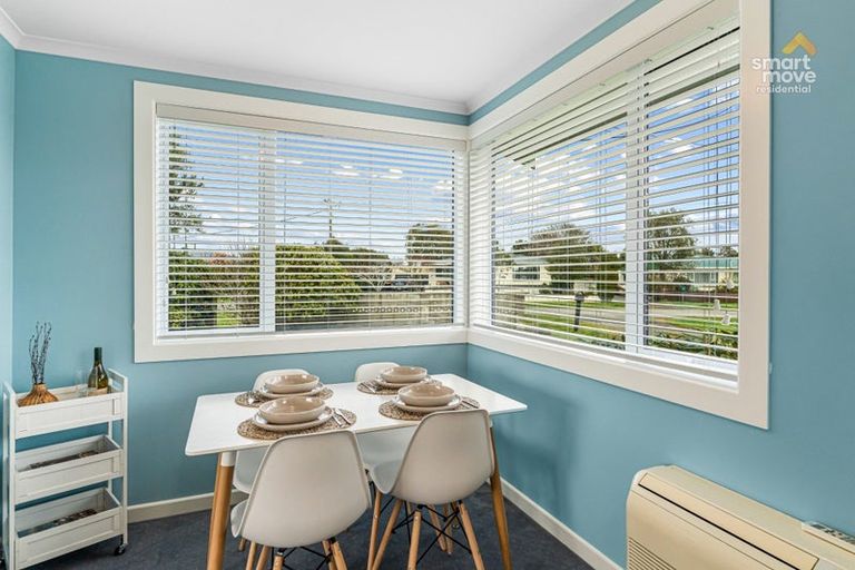 Photo of property in 13 Kirkoswald Street, Wallacetown, 9816