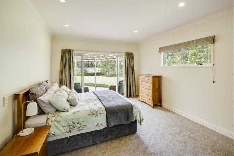 Photo of property in 82 Kent Terrace, Taradale, Napier, 4112