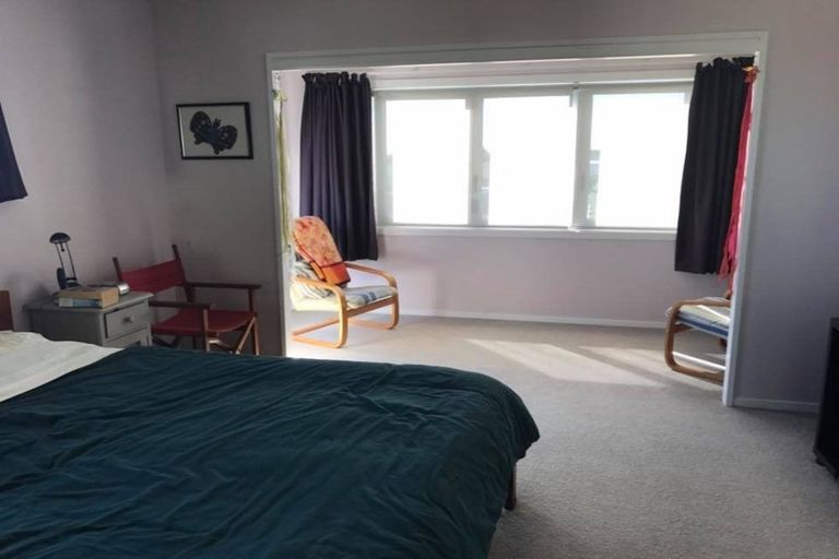 Photo of property in 4 Caterer Lane, Paraparaumu, 5032