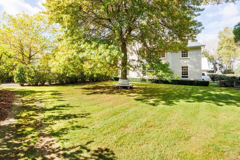 Photo of property in 20 Homestead Lane, Fitzherbert, Palmerston North, 4471