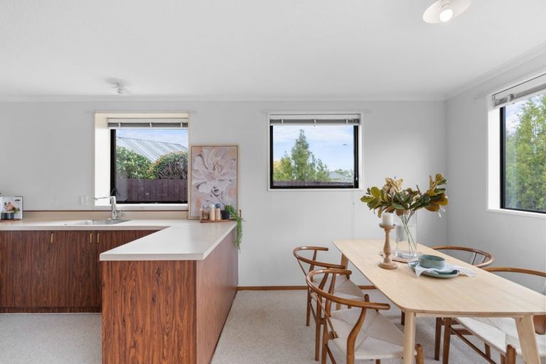 Photo of property in 6a Rolfe Place, Bishopdale, Christchurch, 8053