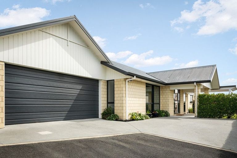 Photo of property in 36 Uretara Drive, Katikati, 3129