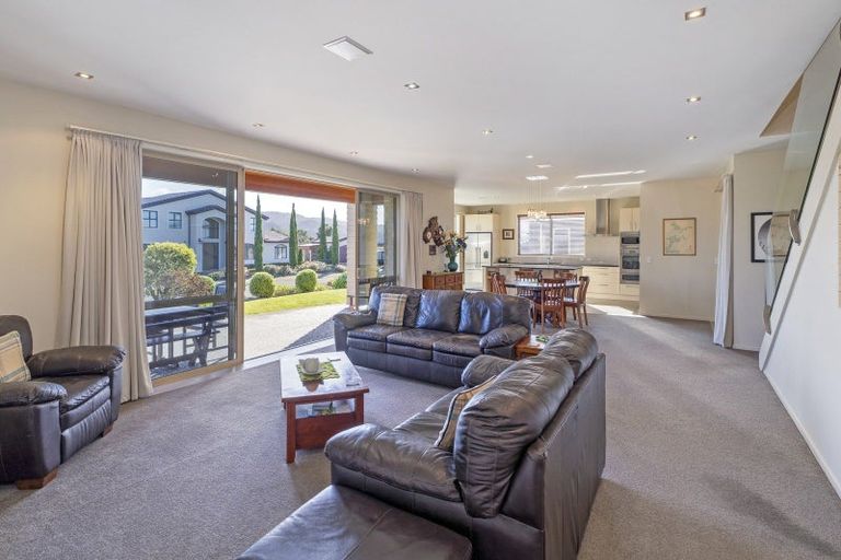 Photo of property in 22 Aquila Drive, Whitianga, 3510