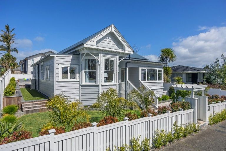 Photo of property in 16 Onslow Avenue, Epsom, Auckland, 1023