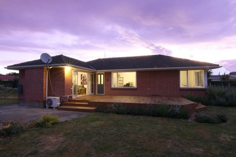 Photo of property in 25 Fairmont Place, Hornby, Christchurch, 8042