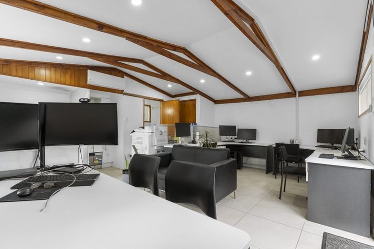 Photo of property in 369 Bucklands Beach Road, Bucklands Beach, Auckland, 2012