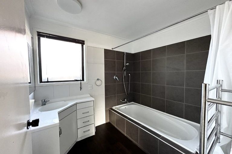 Photo of property in 9 Aileen Place, Nawton, Hamilton, 3200