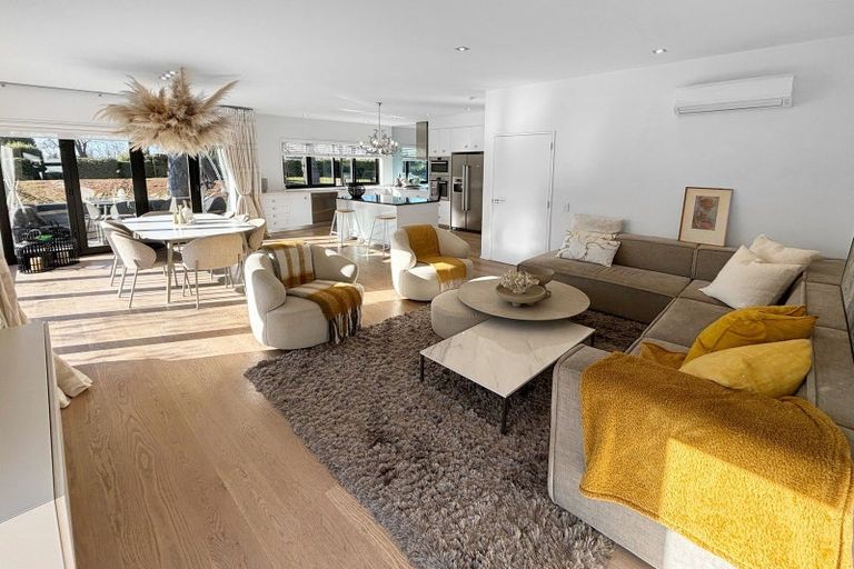 Photo of property in 1/16 Strowan Road, Strowan, Christchurch, 8052