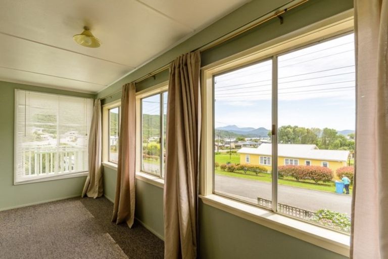 Photo of property in 5 Turners Road, Waikawa, Picton, 7220