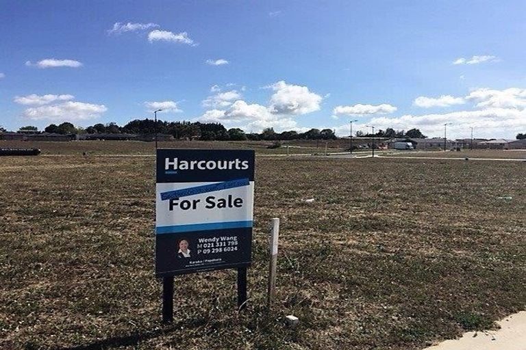 Photo of property in 6 Kare Ariki Place, Pukekohe, 2120