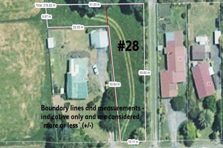 Photo of property in 28 Weraroa Road, Waverley, 4510