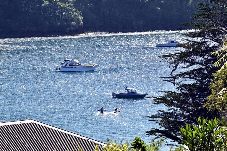 Photo of property in 3203 Archers Road, Tennyson Inlet, 7195