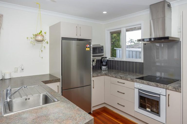 Photo of property in 17 Macdonald Road, Glenview, Hamilton, 3206