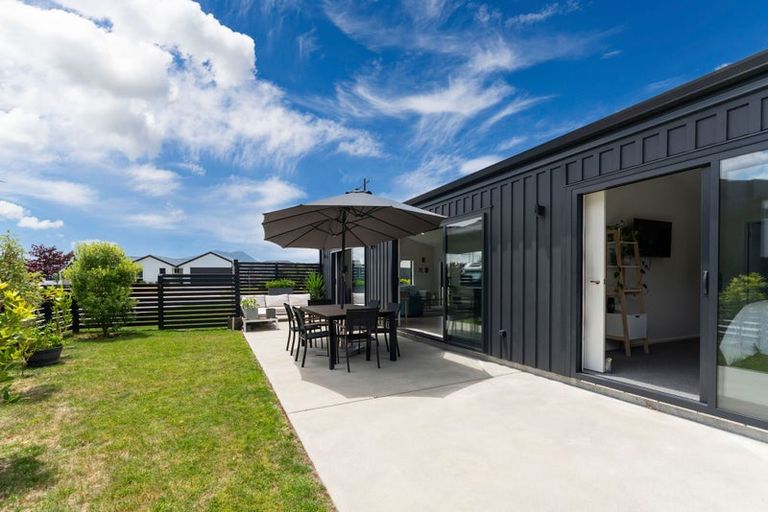 Photo of property in 118 Harakeke Drive, Wharewaka, Taupo, 3330