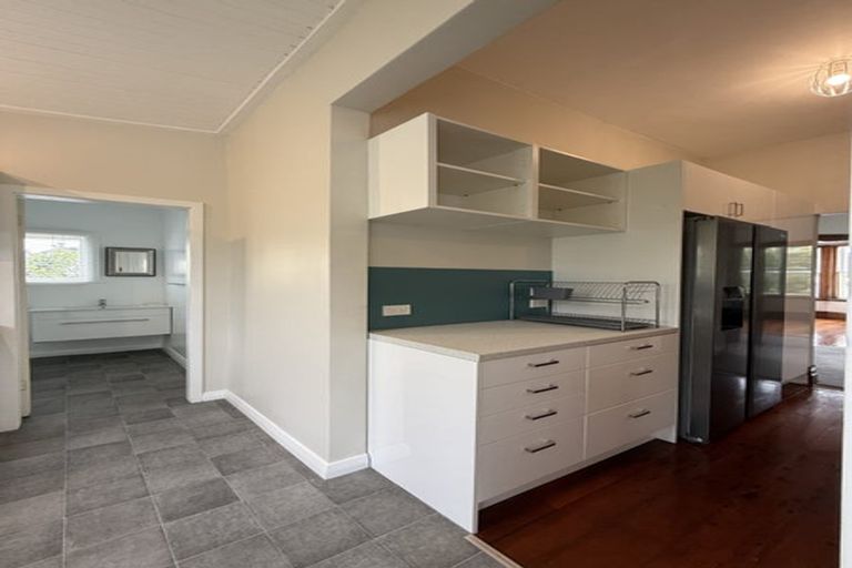 Photo of property in 4 Myrtle Crescent, Mount Cook, Wellington, 6021