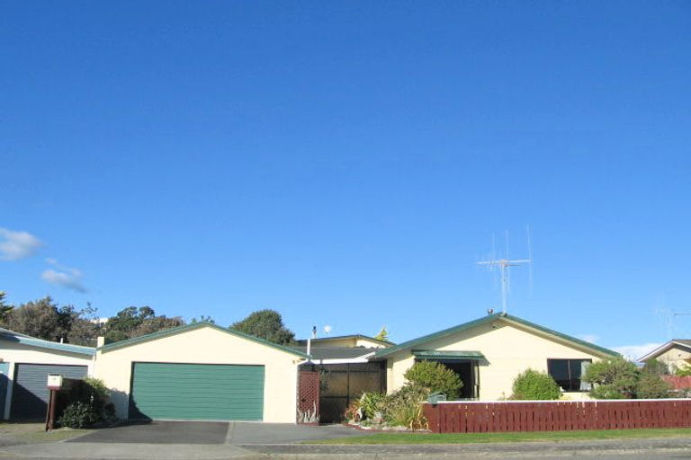 Photo of property in 20 Health Camp Road, Otaki Beach, Otaki, 5512
