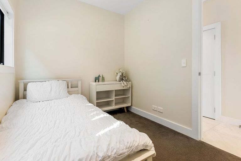 Photo of property in 236 Vipond Road, Stanmore Bay, Whangaparaoa, 0932