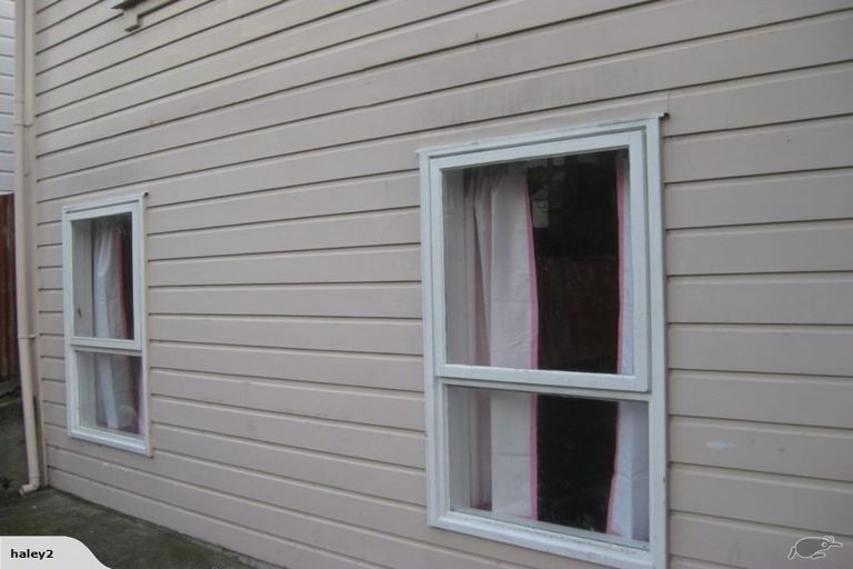 Photo of property in 9 Owen Street, Newtown, Wellington, 6021