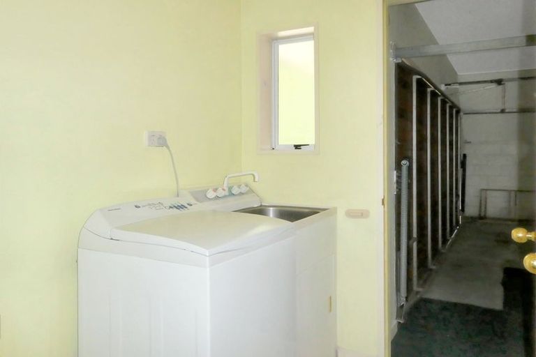 Photo of property in 87 Peer Street, Ilam, Christchurch, 8041
