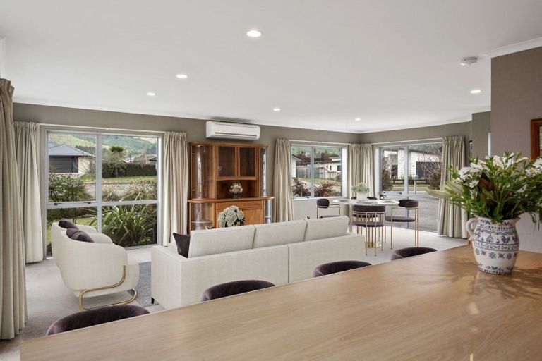 Photo of property in 41 Pukeko Way, Kinloch, Taupo, 3377