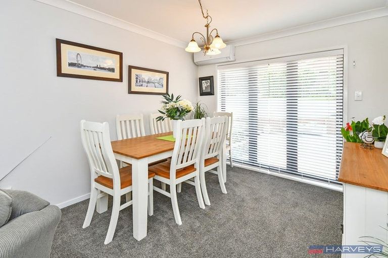 Photo of property in 49 Kuripaka Crescent, The Gardens, Auckland, 2105