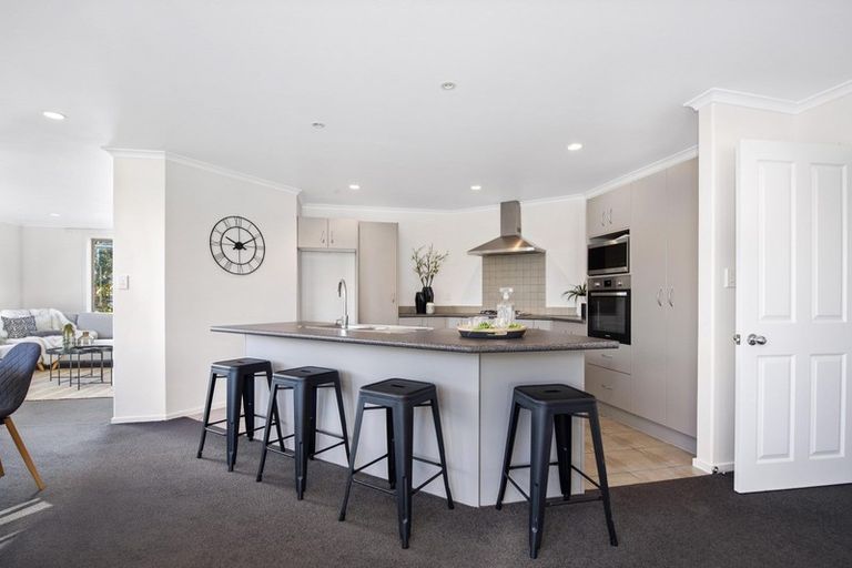 Photo of property in 14 Cranmer Close, Rototuna North, Hamilton, 3210