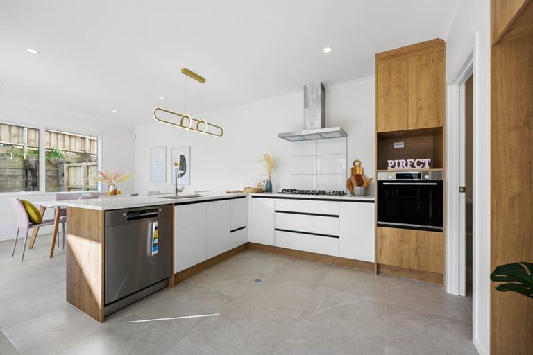 Photo of property in 1/29 Tokerau Drive, Rototuna North, Hamilton, 3210