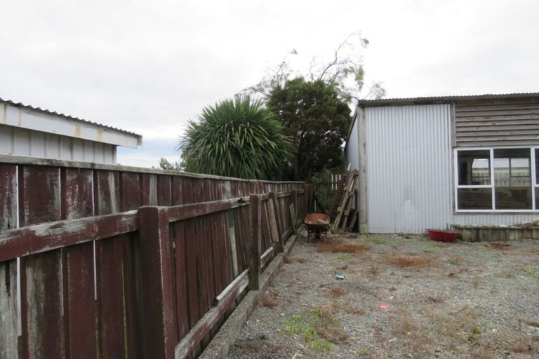 Photo of property in 5 Larsen Street, Westport, 7825