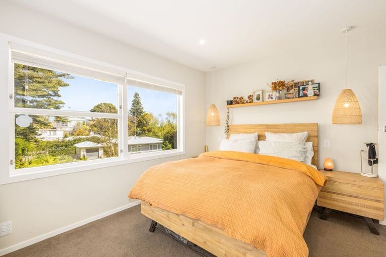 Photo of property in 63 Aorangi Road, Paraparaumu, 5032