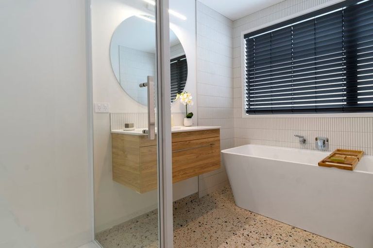 Photo of property in 22 Ridge Drive, Omokoroa, 3114