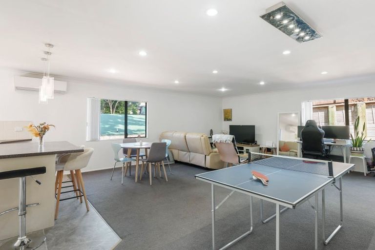 Photo of property in 161a Don Buck Road, Massey, Auckland, 0614