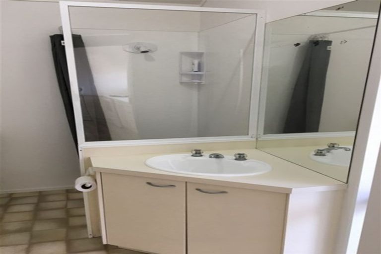 Photo of property in 14b Daphne Road, Tairua, 3508