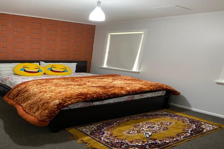 Photo of property in 45 Lomita Road, Johnsonville, Wellington, 6037