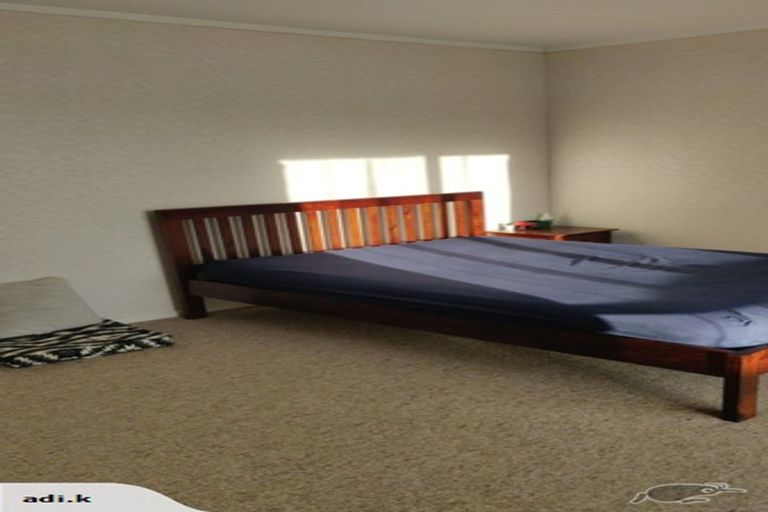 Photo of property in 2/17a Idesia Place, Totara Heights, Auckland, 2105