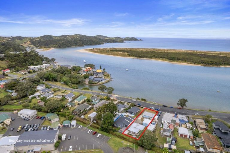 Photo of property in 1979 Ngunguru Road, Ngunguru, Whangarei, 0173