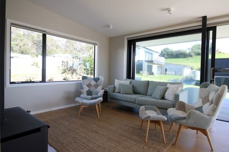 Photo of property in 9 Ross Place, Whiritoa, Whangamata, 3691