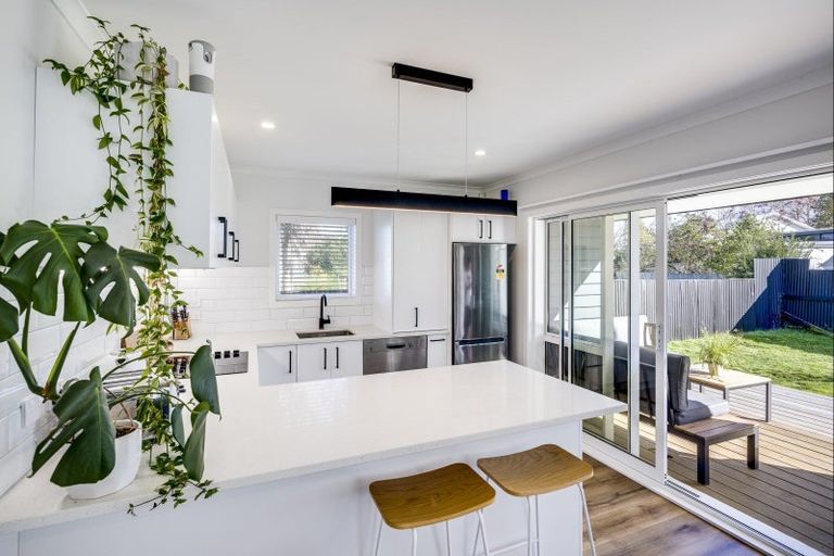 Photo of property in 1202a Norfolk Crescent, Mayfair, Hastings, 4122