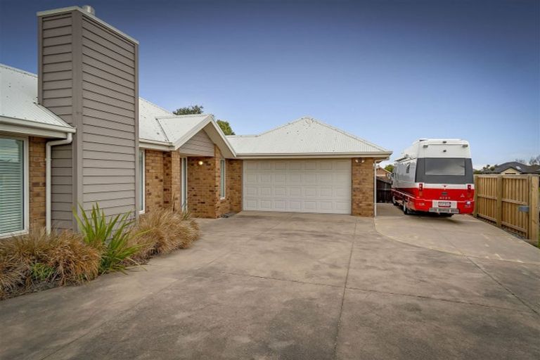 Photo of property in 4 Goldie Place, Rolleston, 7614