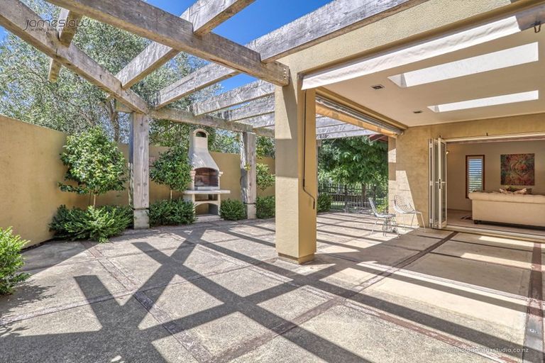 Photo of property in 42 Rame Road, Greenhithe, Auckland, 0632