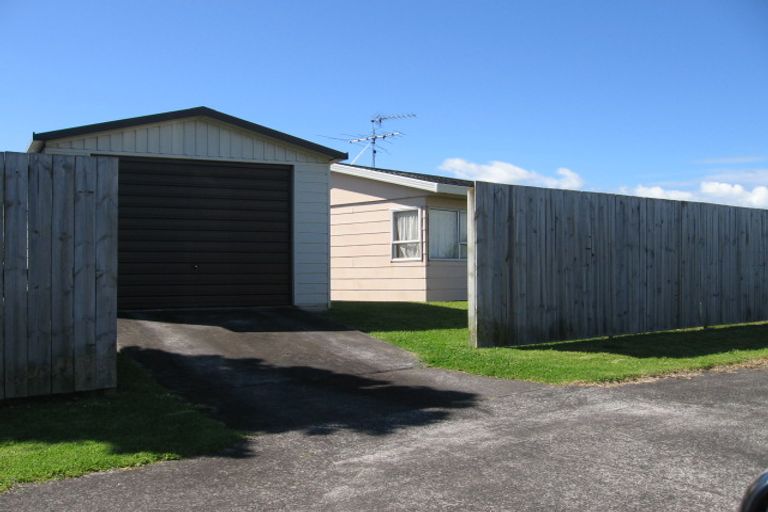 Photo of property in 14 Malte Brun Place, Papatoetoe, Auckland, 2025