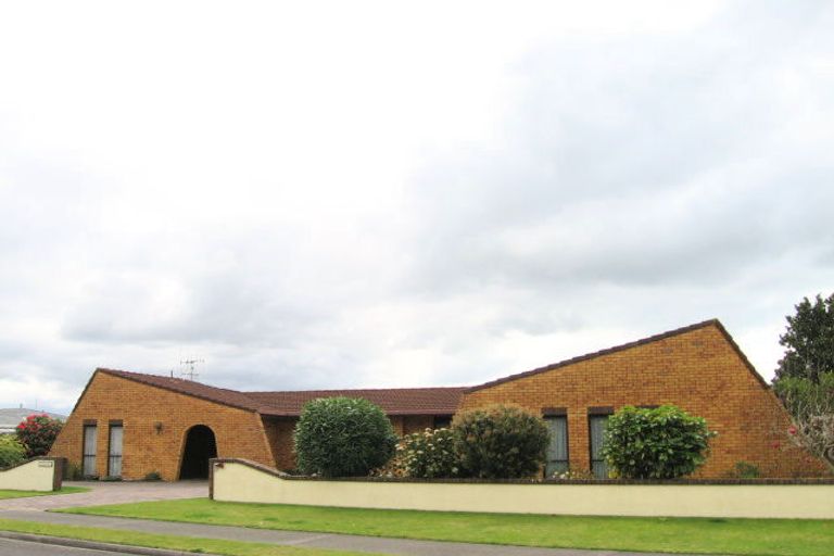 Photo of property in 87 Waratah Street, Matua, Tauranga, 3110